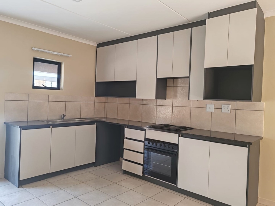 2 Bedroom Property for Sale in Rynfield A H Gauteng