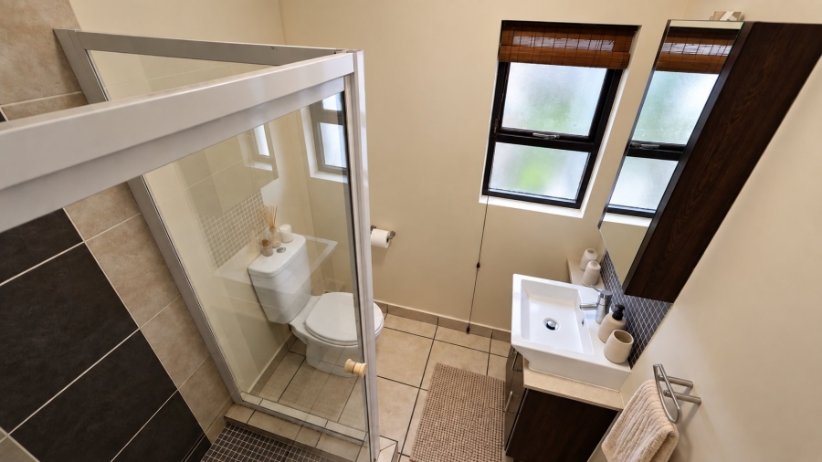 2 Bedroom Property for Sale in Lonehill Gauteng