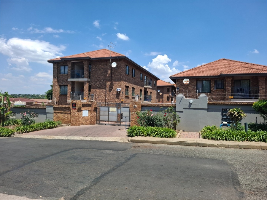 3 Bedroom Property for Sale in Eastleigh Gauteng
