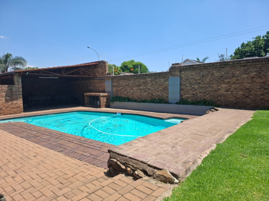 3 Bedroom Property for Sale in Eastleigh Gauteng