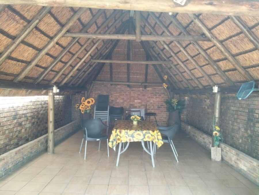 3 Bedroom Property for Sale in Kookrus Gauteng