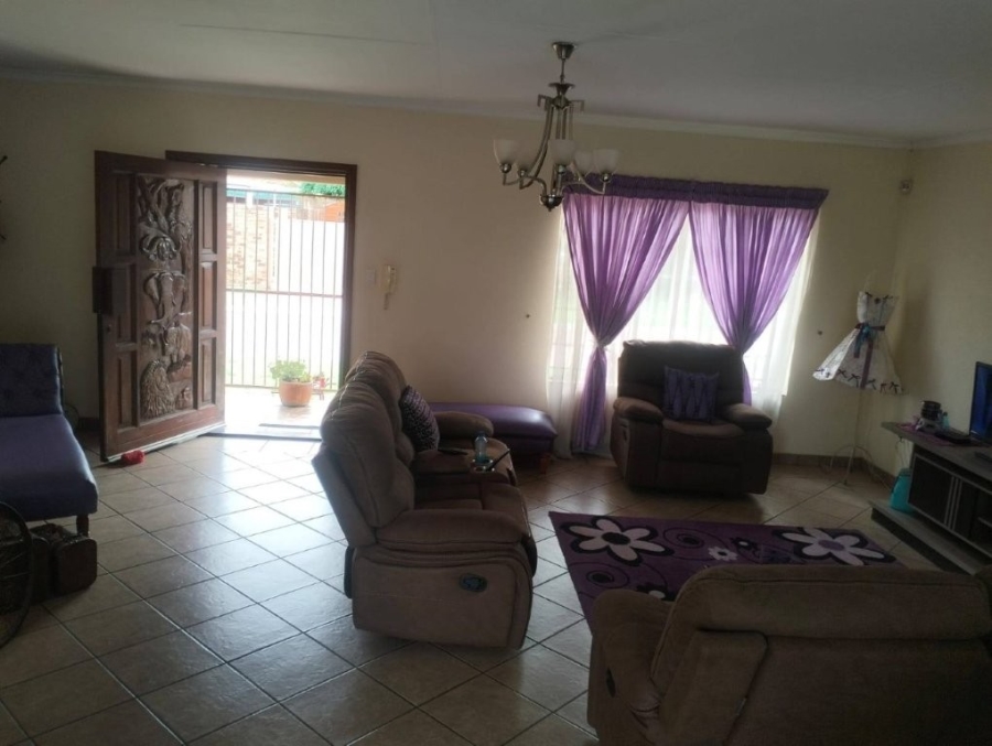 3 Bedroom Property for Sale in Kookrus Gauteng
