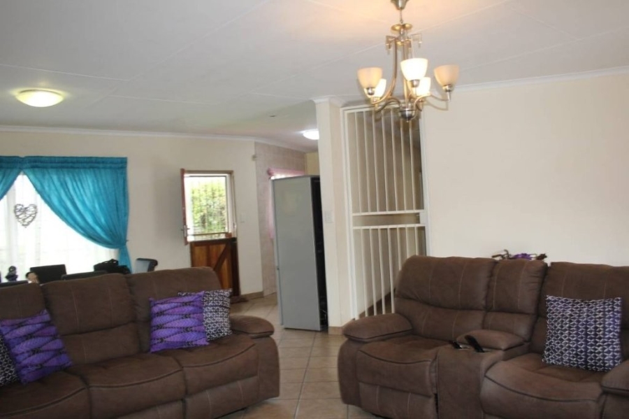 3 Bedroom Property for Sale in Kookrus Gauteng
