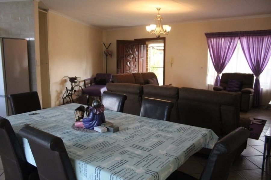 3 Bedroom Property for Sale in Kookrus Gauteng