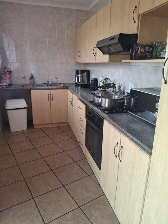 3 Bedroom Property for Sale in Kookrus Gauteng