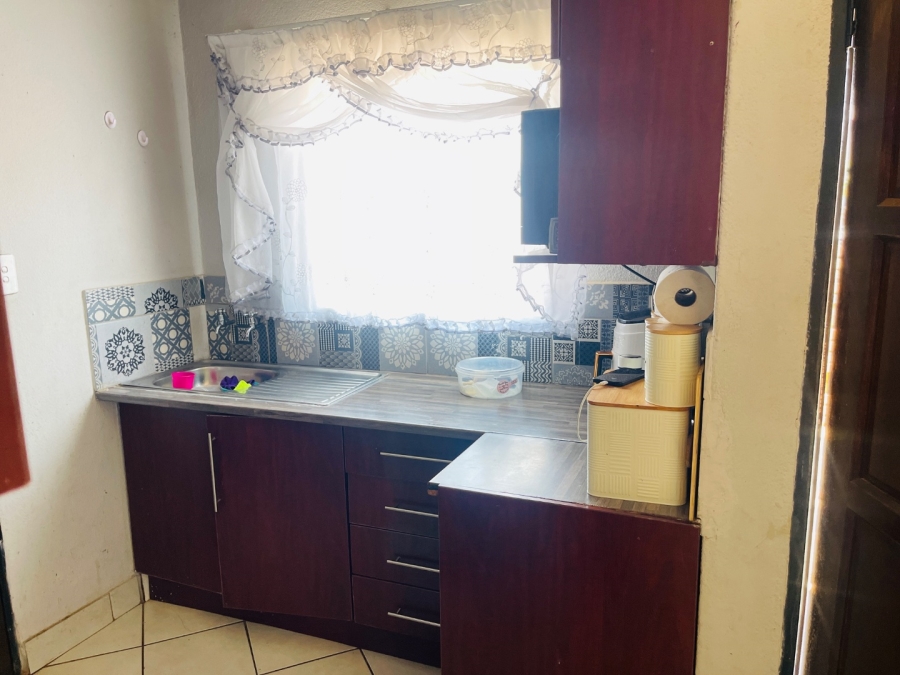 2 Bedroom Property for Sale in Soshanguve VV Gauteng