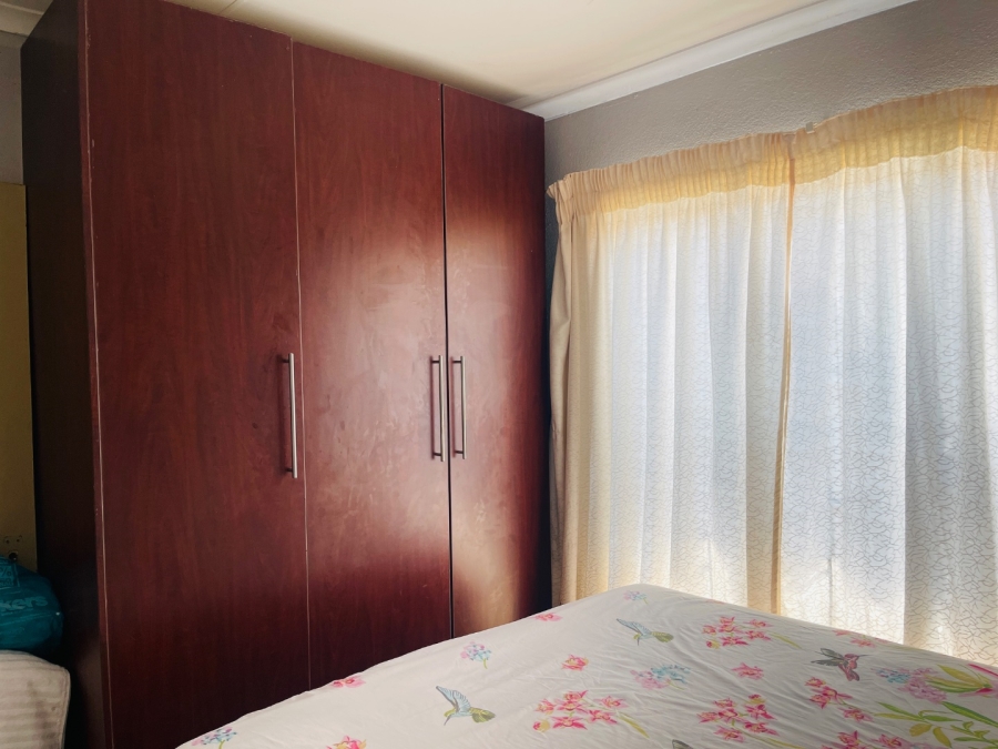 2 Bedroom Property for Sale in Soshanguve VV Gauteng