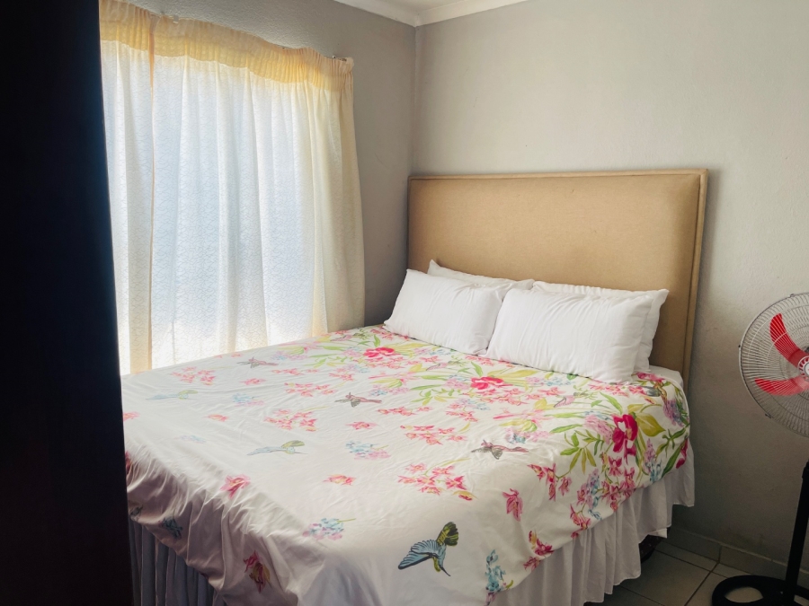 2 Bedroom Property for Sale in Soshanguve VV Gauteng
