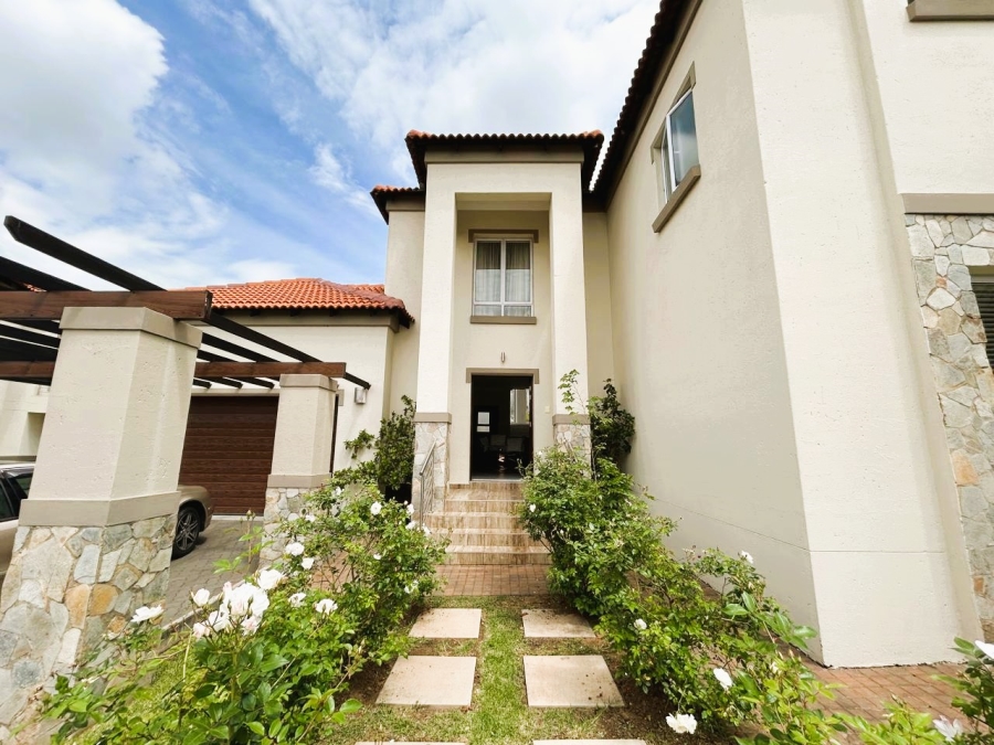3 Bedroom Property for Sale in Blue Valley Golf Estate Gauteng
