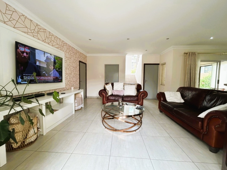 3 Bedroom Property for Sale in Blue Valley Golf Estate Gauteng