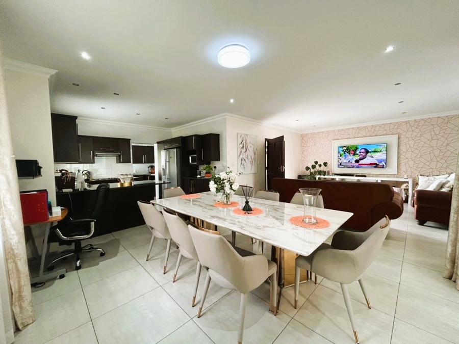 3 Bedroom Property for Sale in Blue Valley Golf Estate Gauteng
