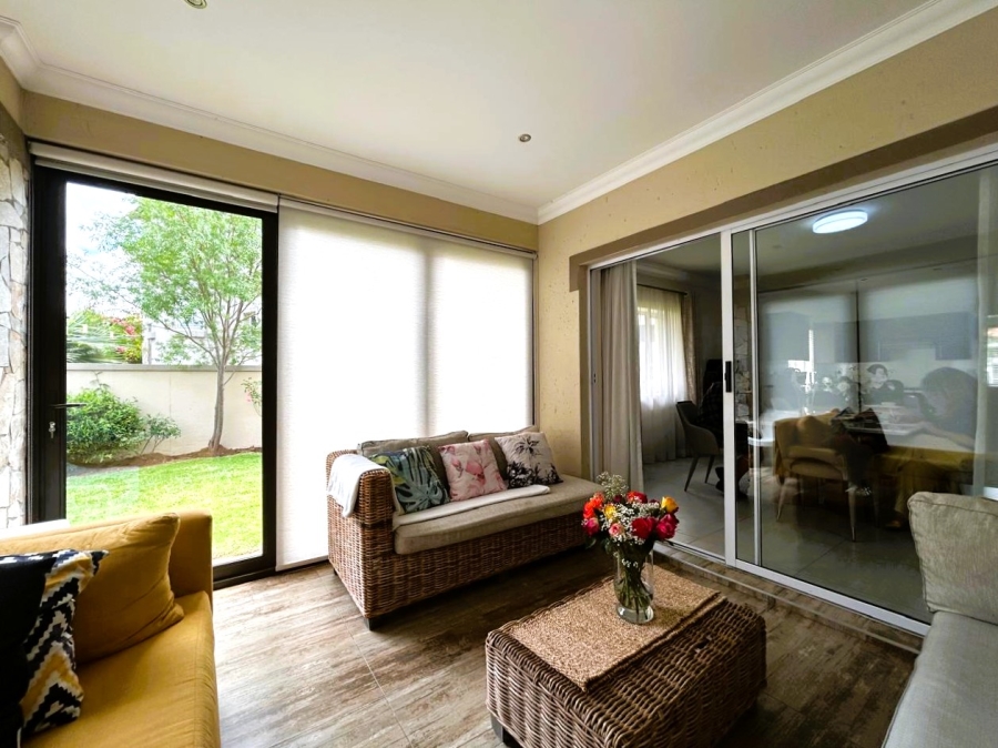 3 Bedroom Property for Sale in Blue Valley Golf Estate Gauteng