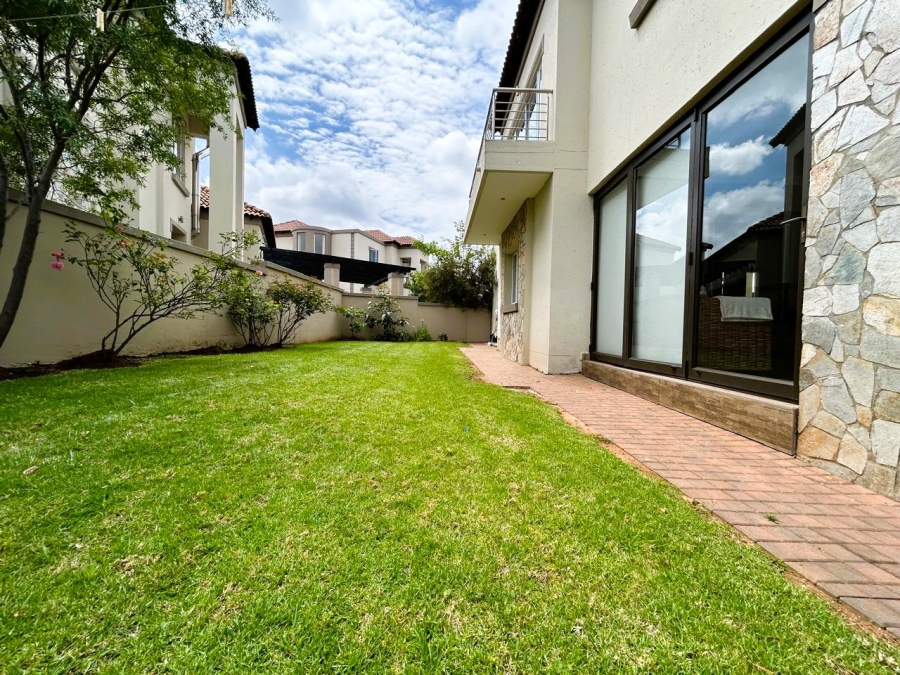 3 Bedroom Property for Sale in Blue Valley Golf Estate Gauteng