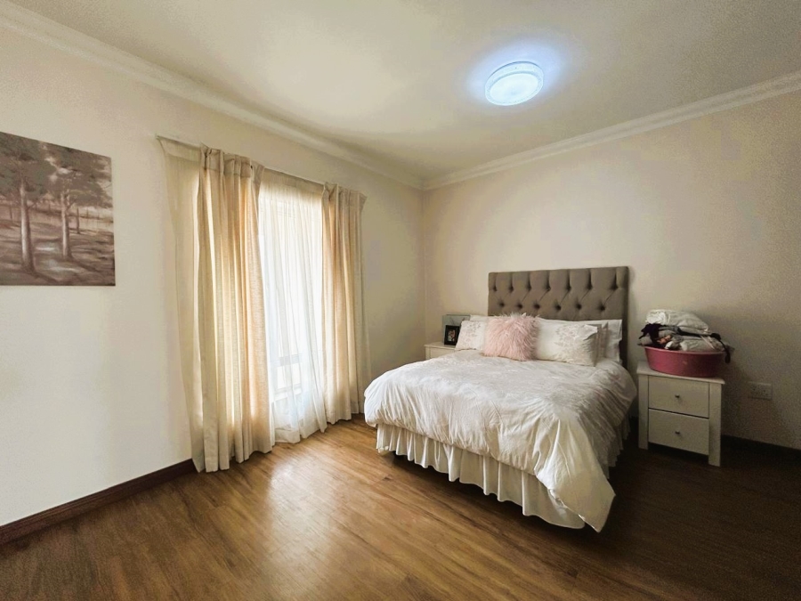 3 Bedroom Property for Sale in Blue Valley Golf Estate Gauteng