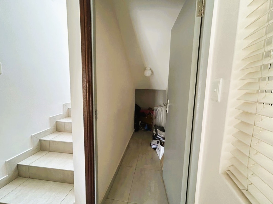 3 Bedroom Property for Sale in Blue Valley Golf Estate Gauteng