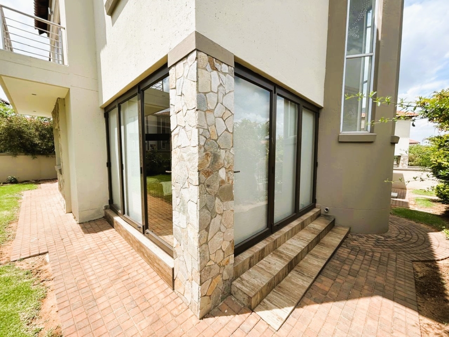 3 Bedroom Property for Sale in Blue Valley Golf Estate Gauteng
