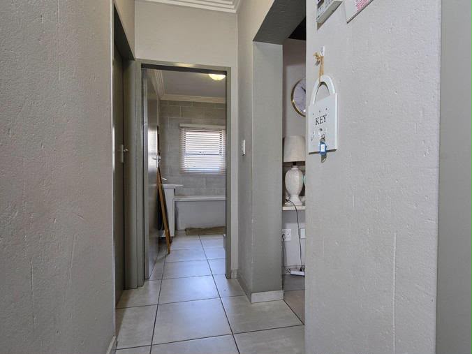 To Let 2 Bedroom Property for Rent in Klipfontein Gauteng