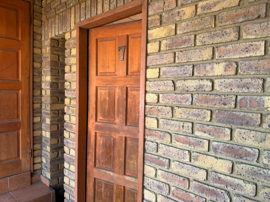 3 Bedroom Property for Sale in Ravensklip Gauteng