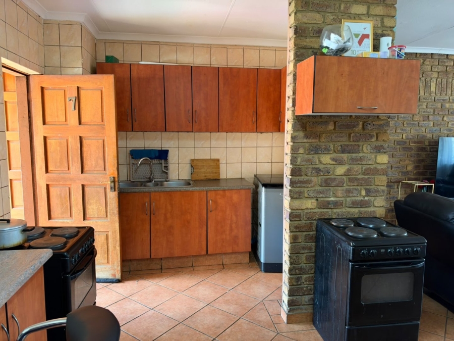 3 Bedroom Property for Sale in Ravensklip Gauteng