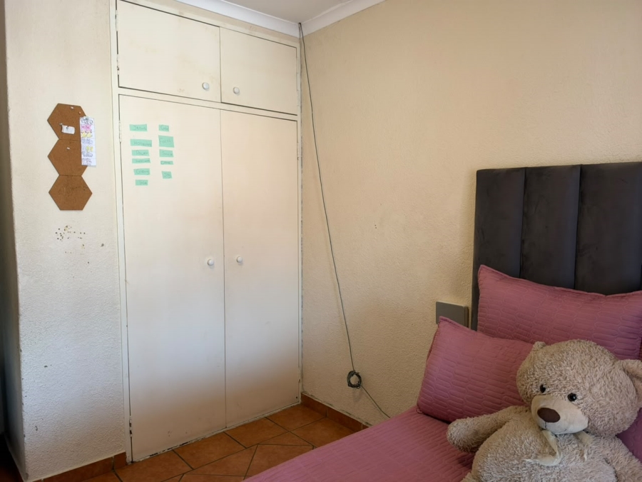 3 Bedroom Property for Sale in Ravensklip Gauteng