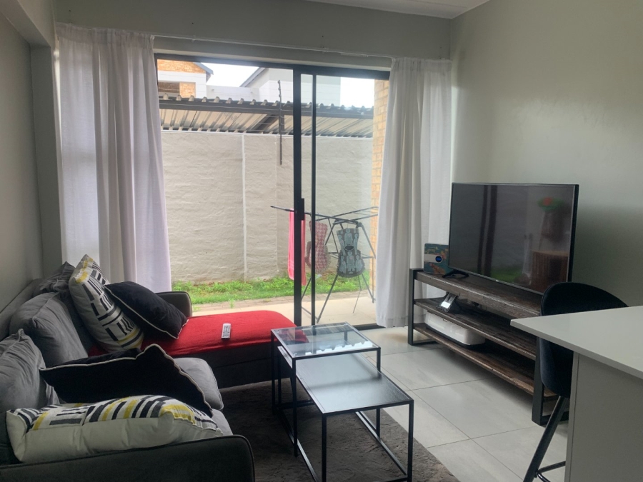 To Let 1 Bedroom Property for Rent in Lyttelton Manor Gauteng