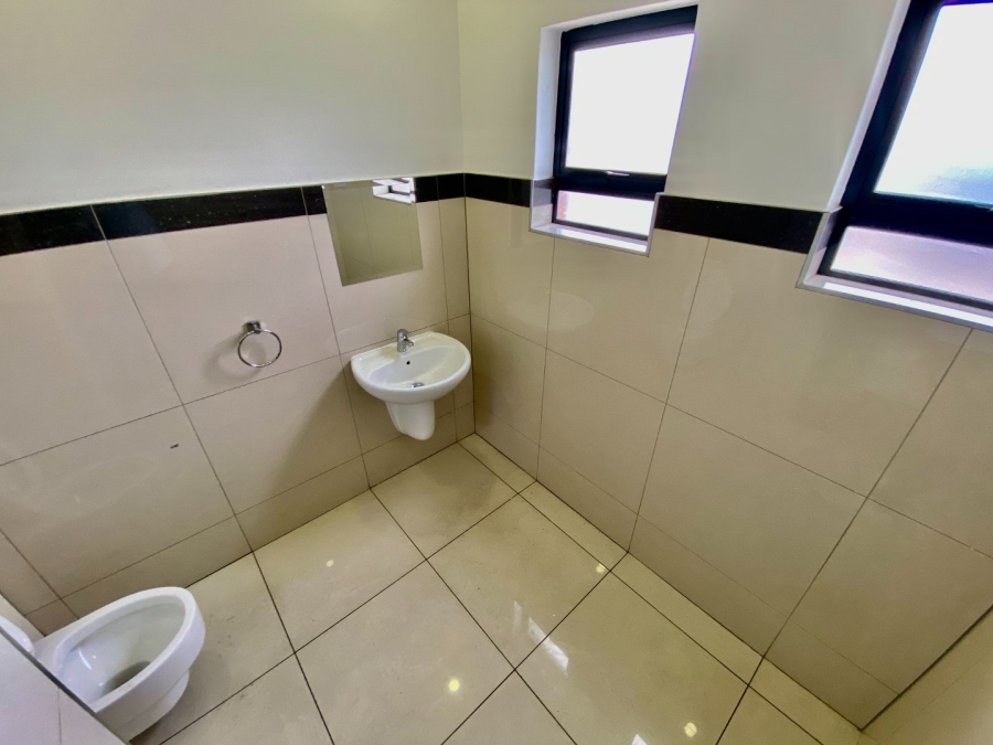 To Let Commercial Property for Rent in North Riding Gauteng