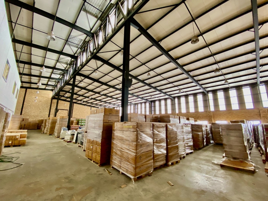 To Let Commercial Property for Rent in North Riding Gauteng