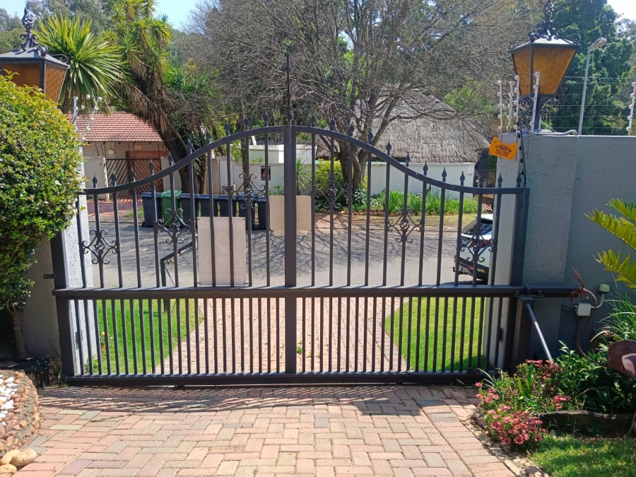 4 Bedroom Property for Sale in Northwold Gauteng