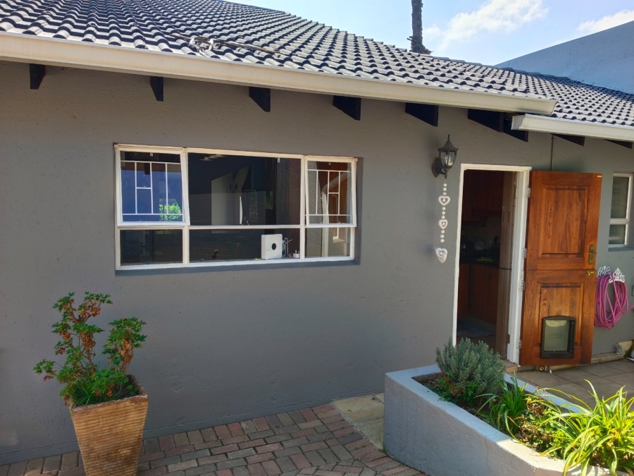 4 Bedroom Property for Sale in Northwold Gauteng