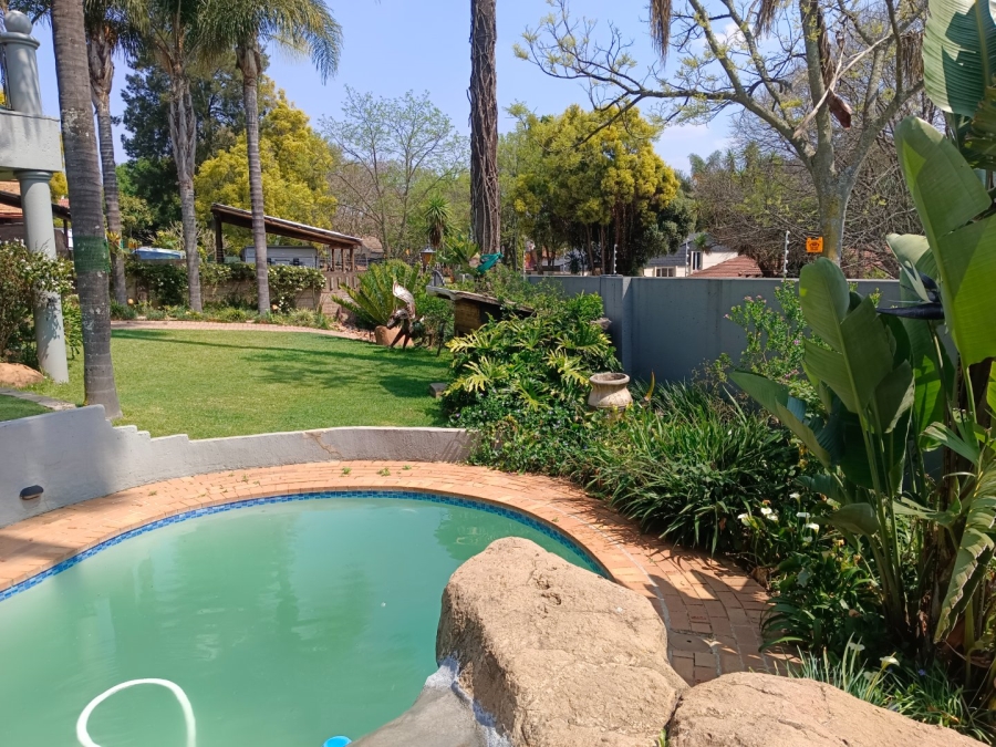 4 Bedroom Property for Sale in Northwold Gauteng