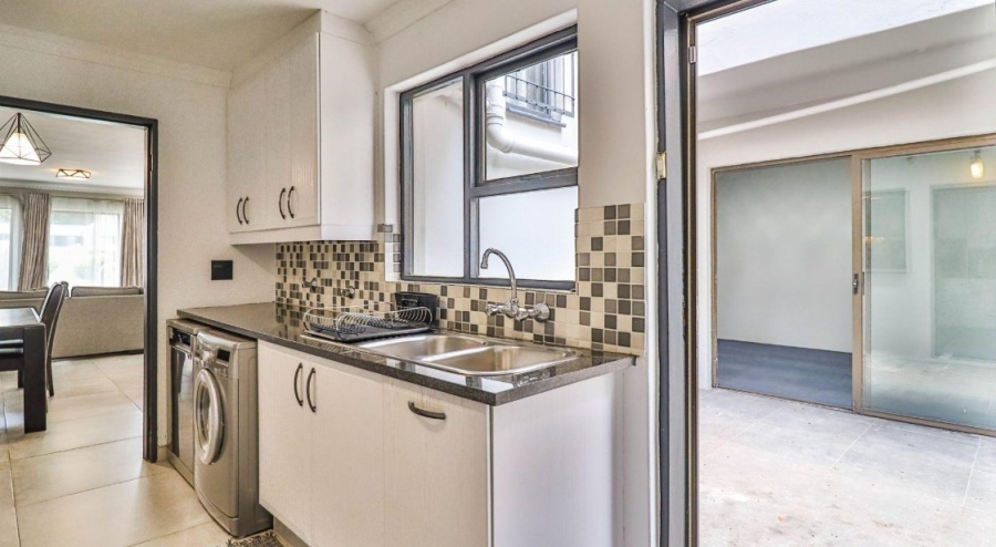 3 Bedroom Property for Sale in Melville Gauteng
