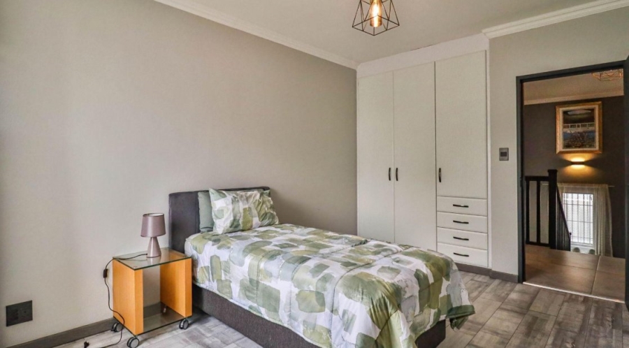 3 Bedroom Property for Sale in Melville Gauteng