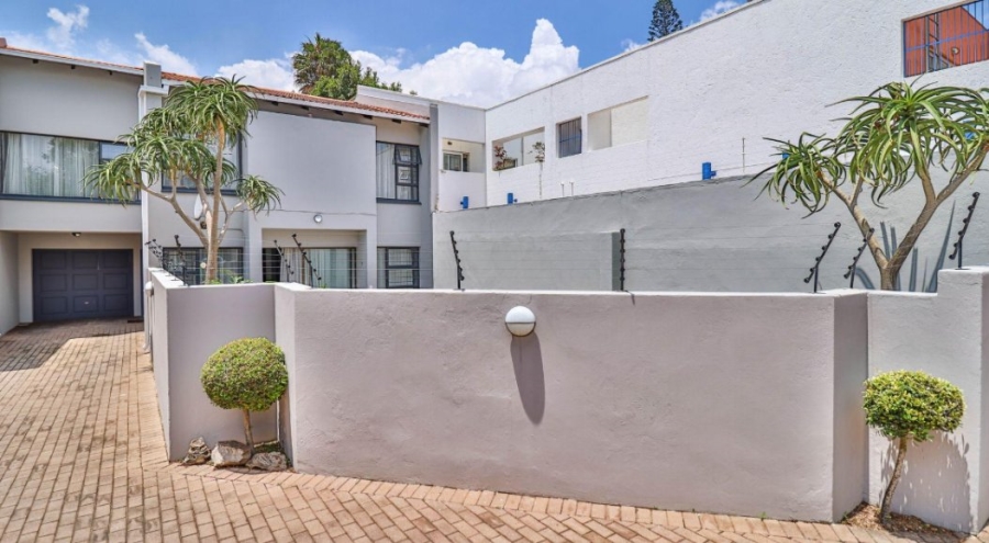 3 Bedroom Property for Sale in Melville Gauteng
