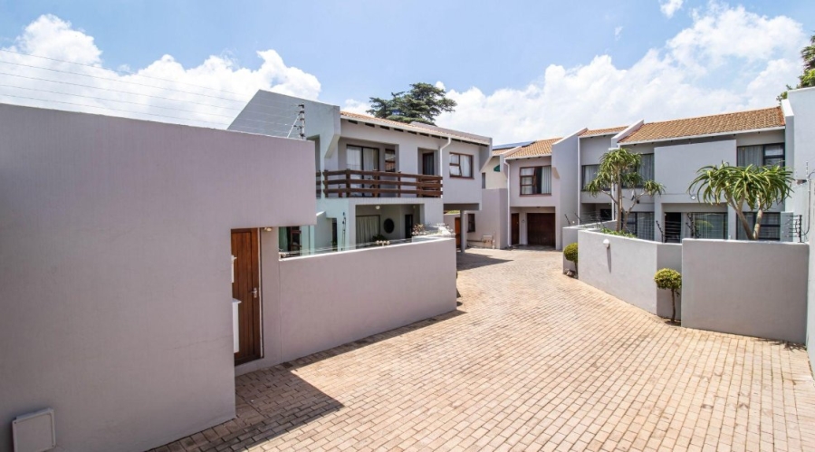 3 Bedroom Property for Sale in Melville Gauteng