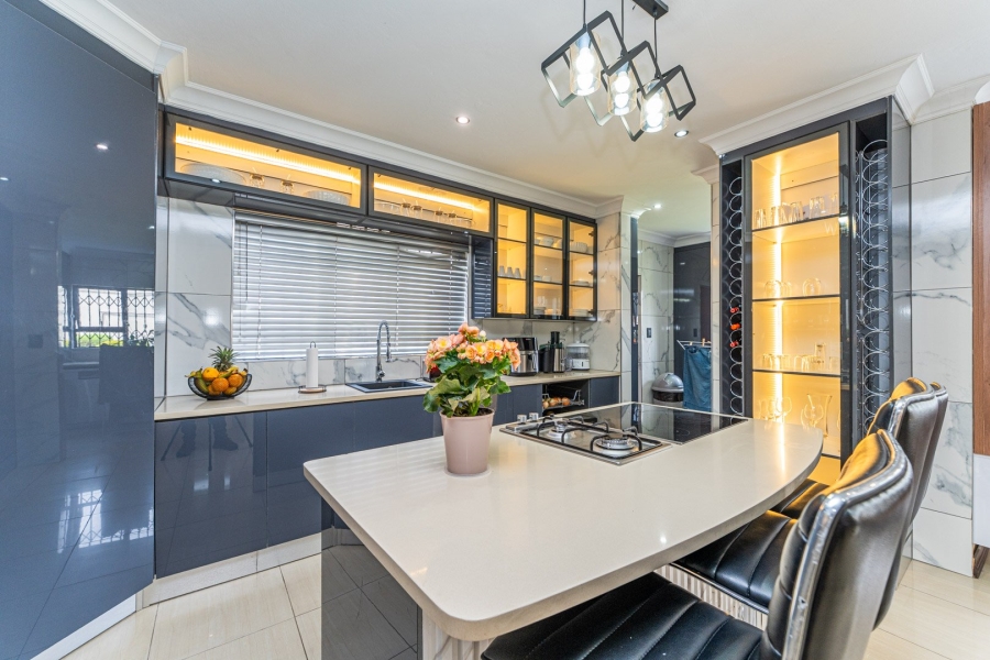 4 Bedroom Property for Sale in Willowbrook Gauteng