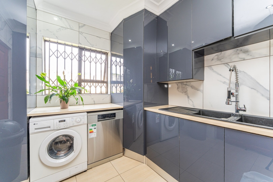 4 Bedroom Property for Sale in Willowbrook Gauteng