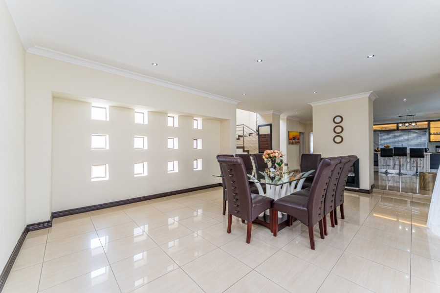 4 Bedroom Property for Sale in Willowbrook Gauteng
