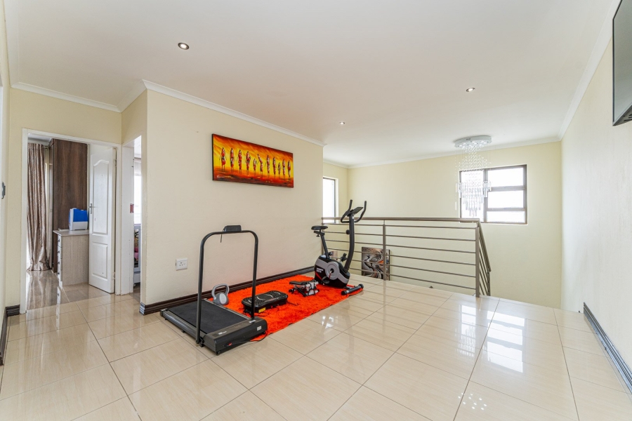 4 Bedroom Property for Sale in Willowbrook Gauteng