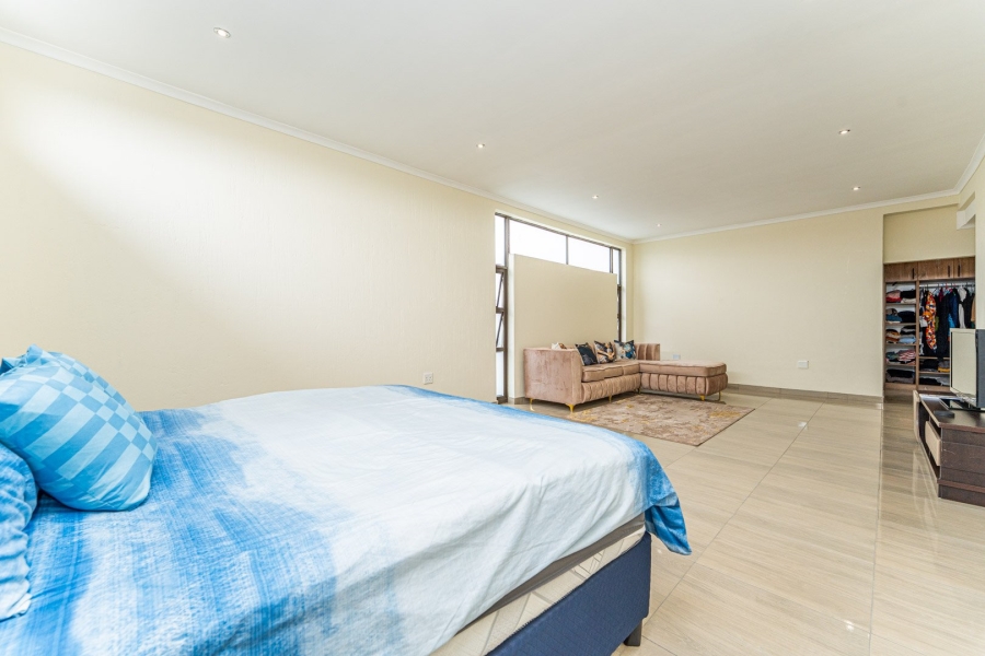 4 Bedroom Property for Sale in Willowbrook Gauteng