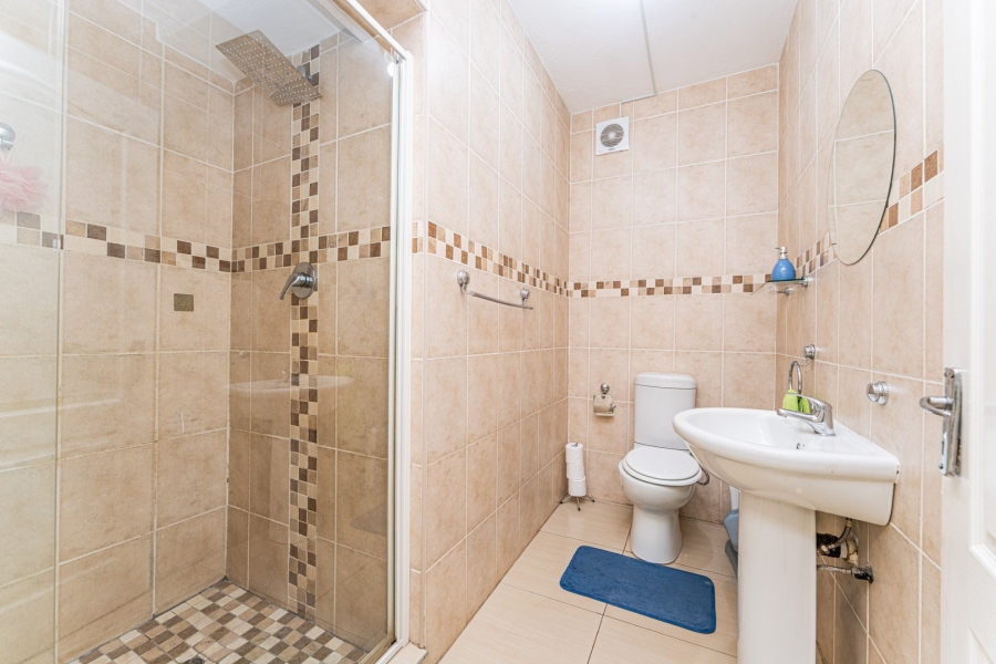 4 Bedroom Property for Sale in Willowbrook Gauteng
