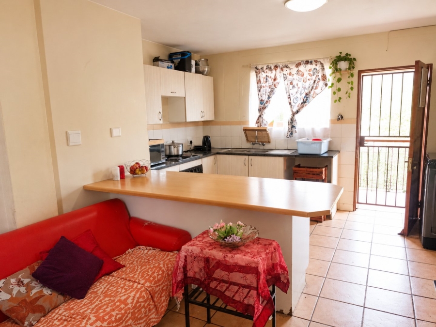 2 Bedroom Property for Sale in Die Wilgers Gauteng