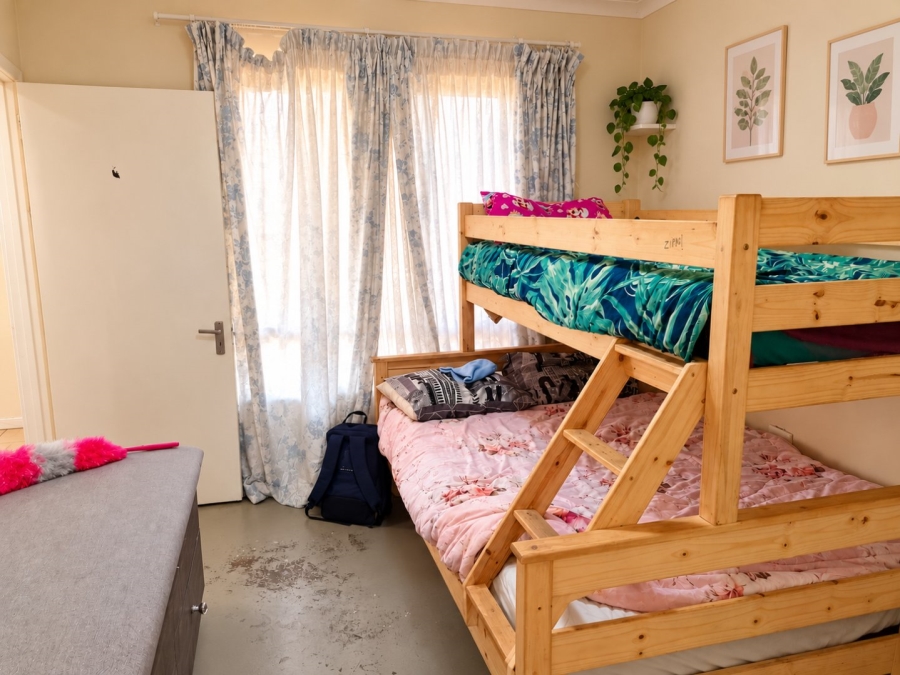 2 Bedroom Property for Sale in Die Wilgers Gauteng