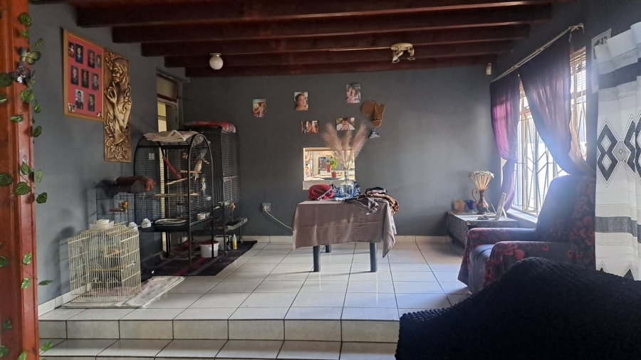 3 Bedroom Property for Sale in Pretoria Gardens Gauteng