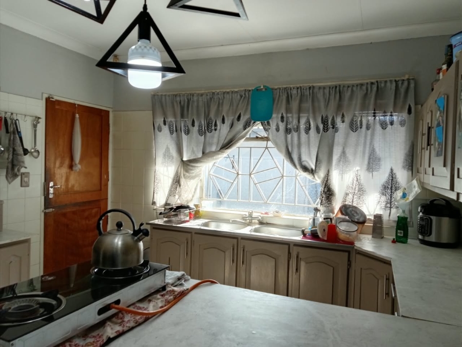 3 Bedroom Property for Sale in Pretoria Gardens Gauteng