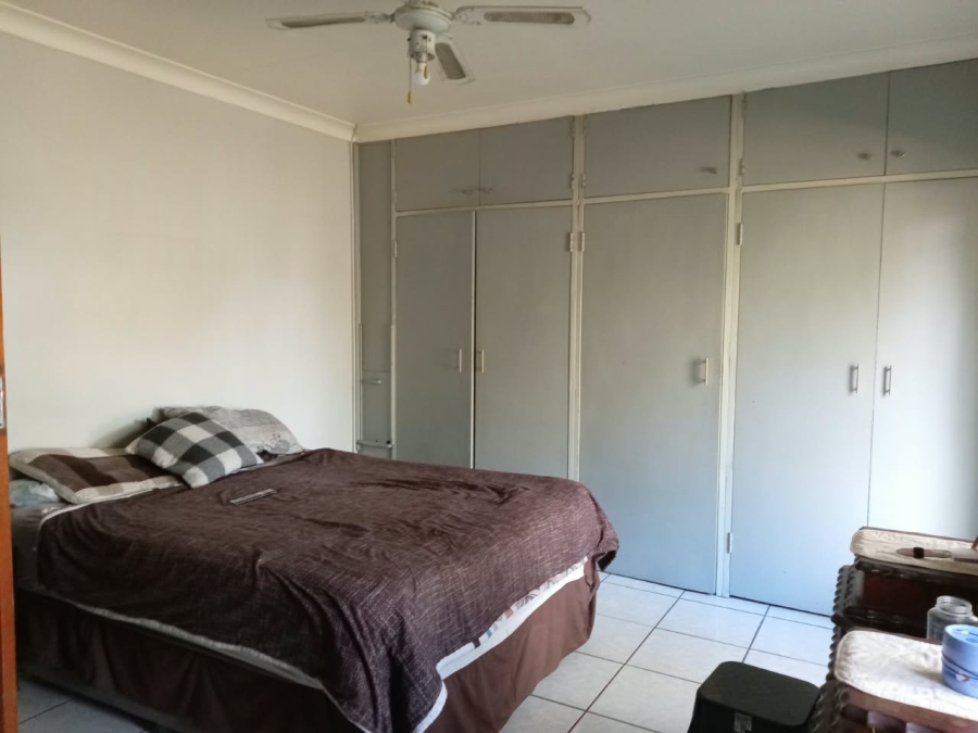3 Bedroom Property for Sale in Pretoria Gardens Gauteng