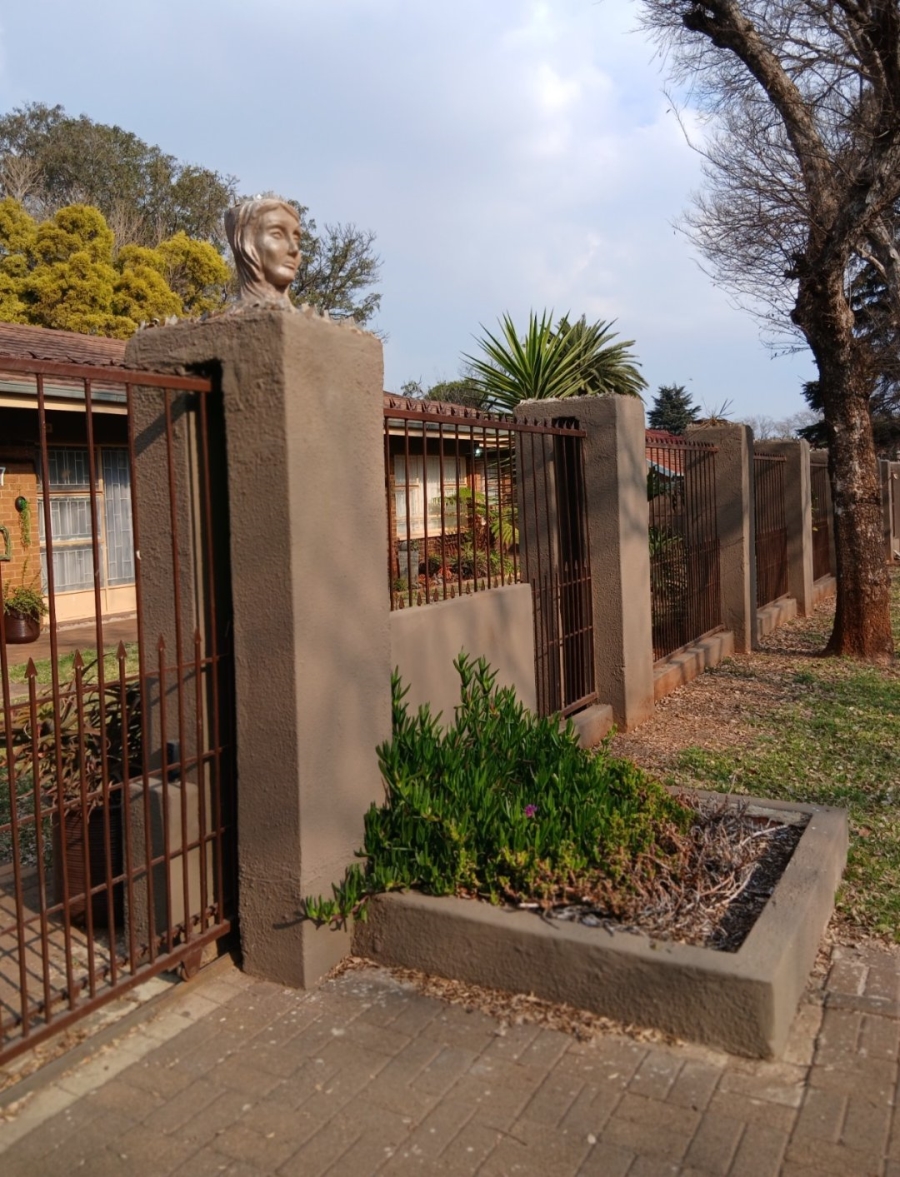 4 Bedroom Property for Sale in Witfield Gauteng