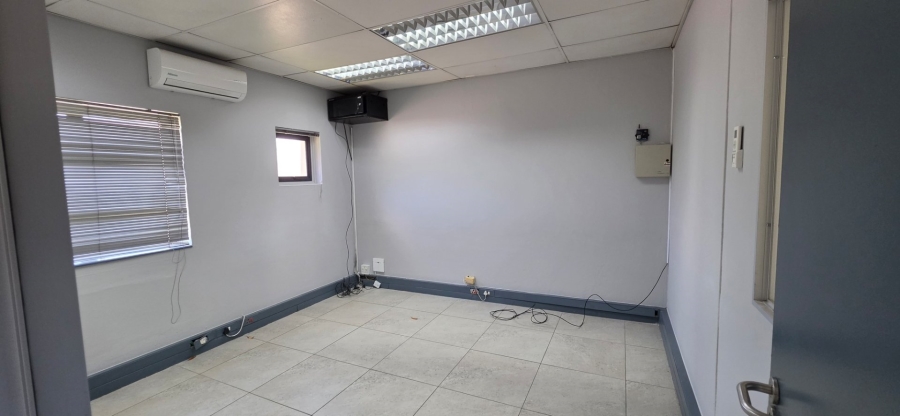 To Let Commercial Property for Rent in Bedfordview Gauteng
