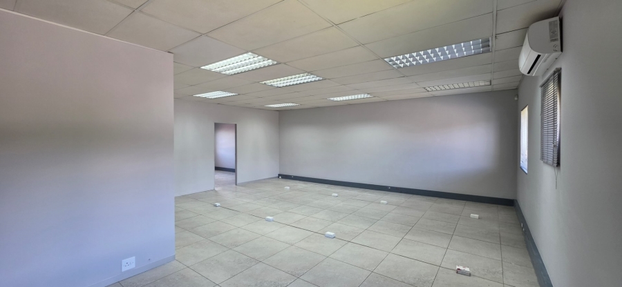 To Let Commercial Property for Rent in Bedfordview Gauteng