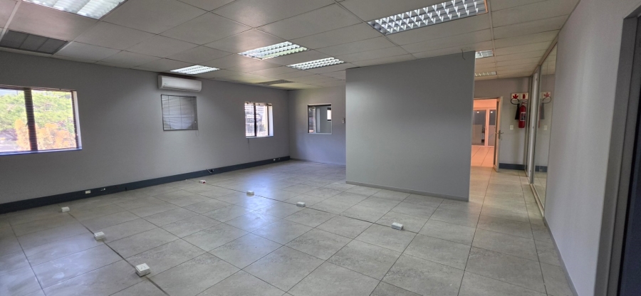 To Let Commercial Property for Rent in Bedfordview Gauteng