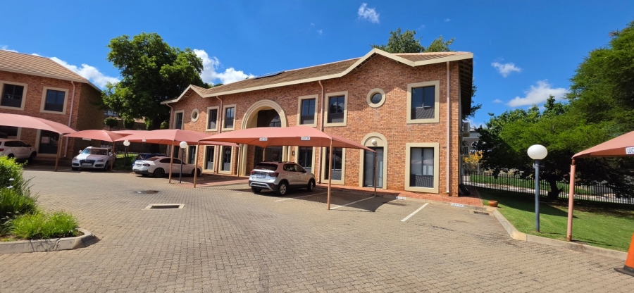 To Let Commercial Property for Rent in Bedfordview Gauteng